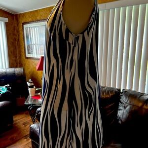 Chic Zebra Print Midi Dress